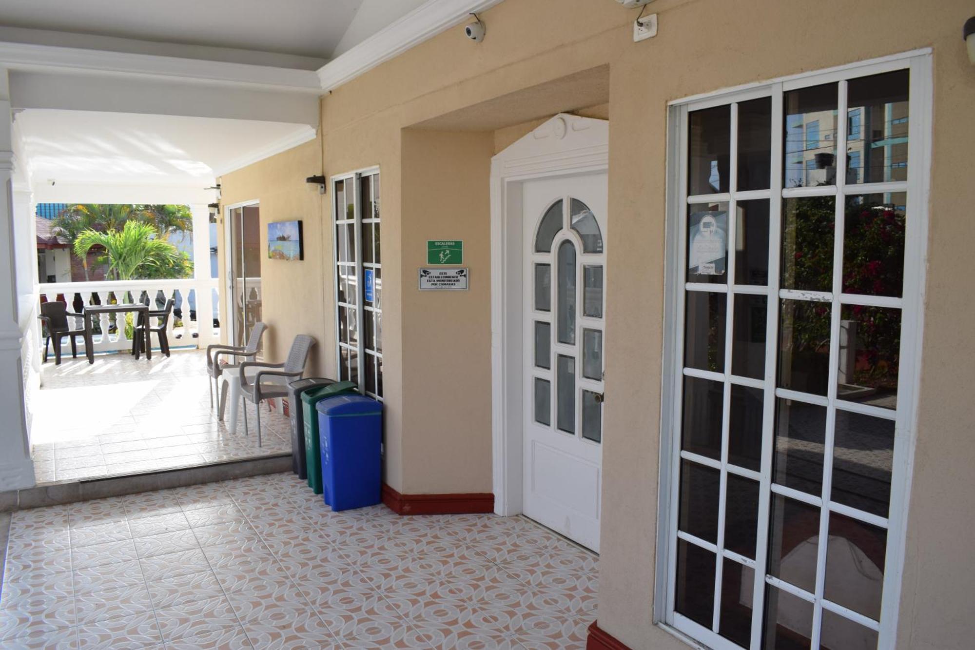 Hostal Marlyn ซานอันเดรส ภายนอก รูปภาพ