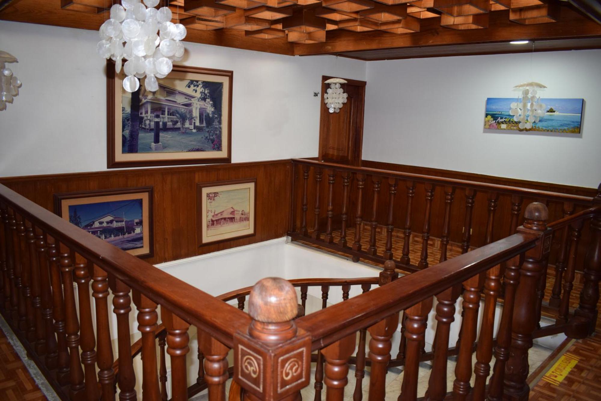 Hostal Marlyn ซานอันเดรส ภายนอก รูปภาพ