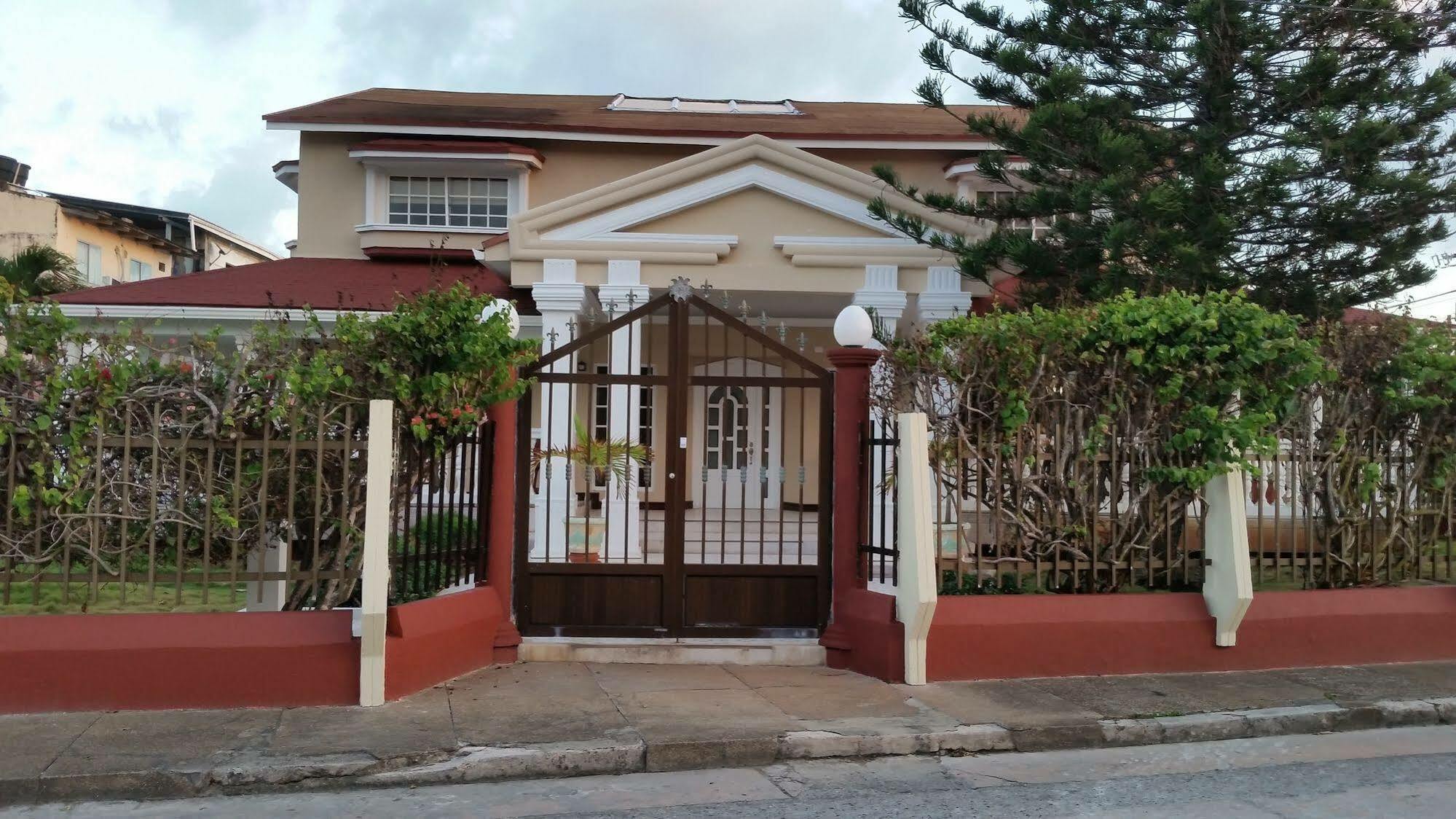 Hostal Marlyn ซานอันเดรส ภายนอก รูปภาพ